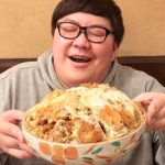 デカキンの年収や彼女、身長をwiki風にまとめた!芸人にしやん時代の活動は?