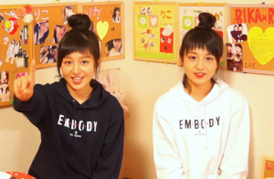 りかりこ ミクチャ の本名や年齢のプロフを公開 めざましテレビにも出演した双子の見分け方は ナンクリ ミクチャ ツイキャス ツイッター Linelive有名人の大辞典